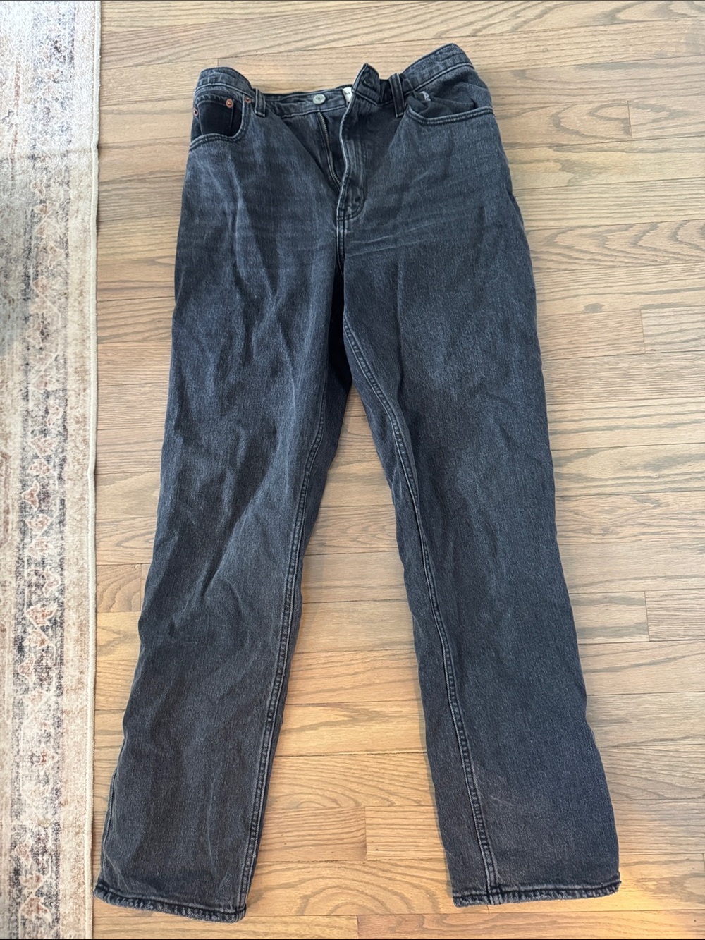 Abercrombie & Fitch Women's Black Straight-Leg Jeans